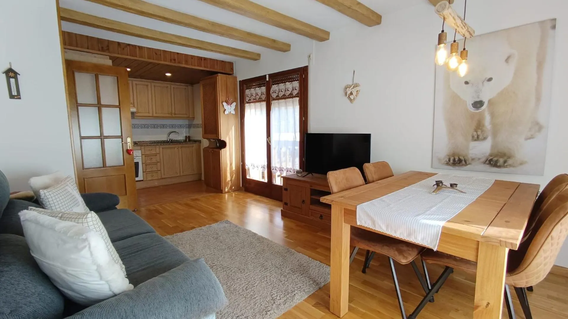 Es Coves Aparthotel Vielha Spain